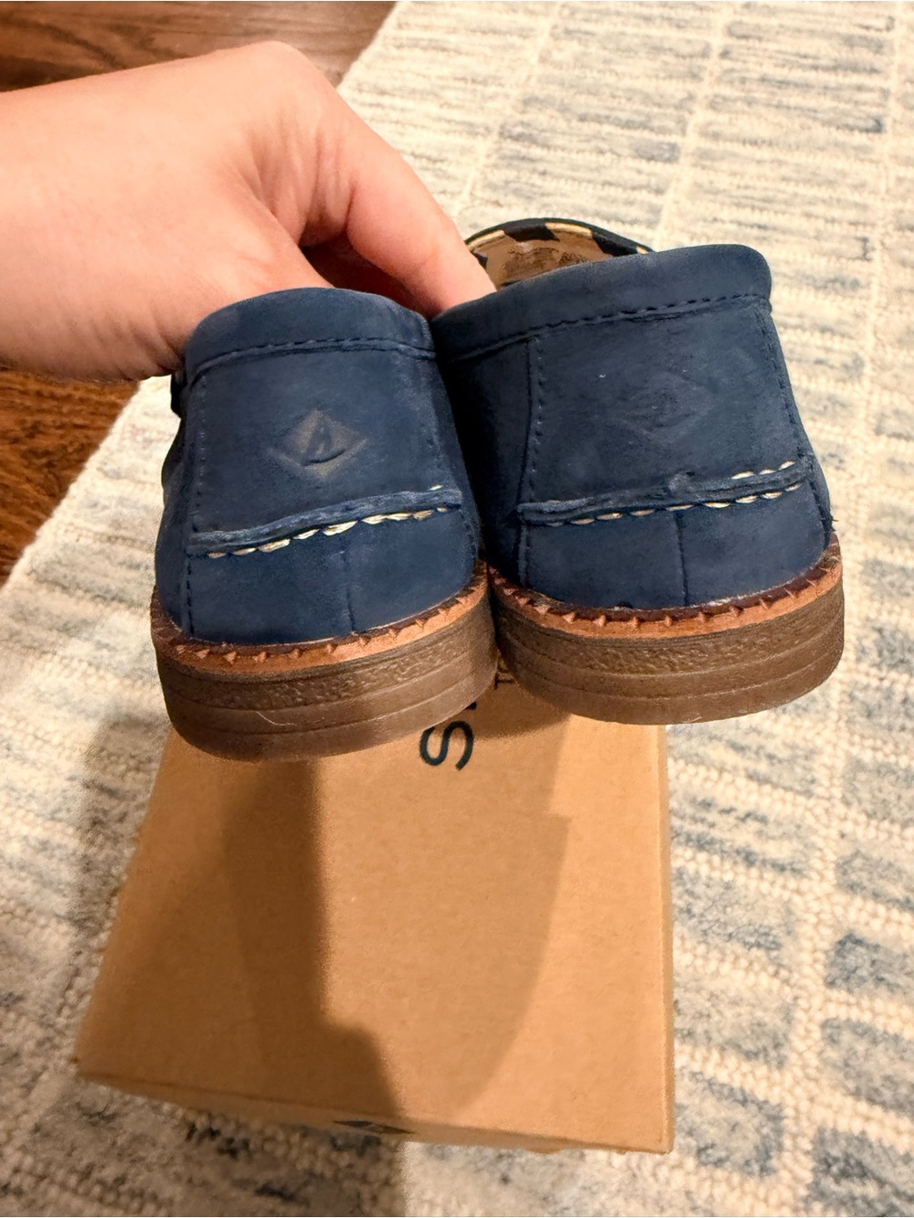Sperry Navy Suede Penny Loafers with White Stitching 6.5 seaport leather - Picture 3 of 4